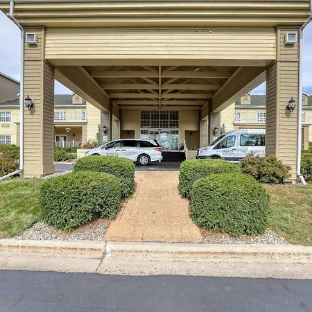 Comfort Suites Appleton Airport Extérieur photo
