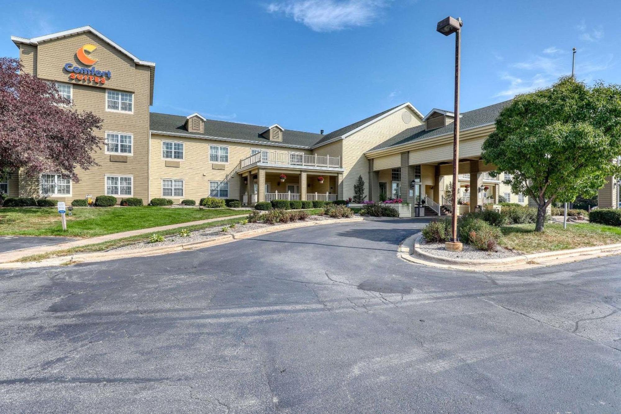 Comfort Suites Appleton Airport Extérieur photo