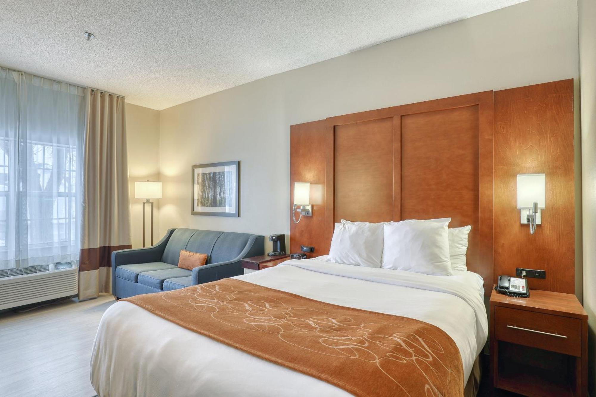 Comfort Suites Appleton Airport Extérieur photo