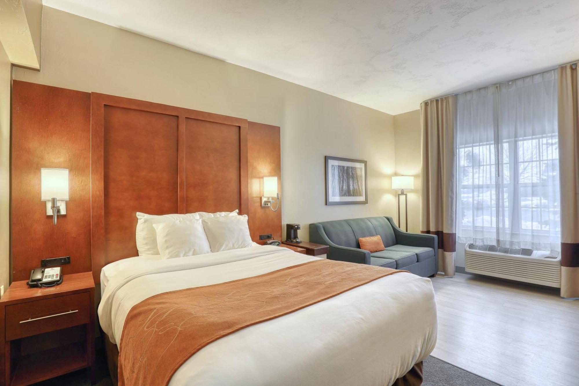 Comfort Suites Appleton Airport Extérieur photo