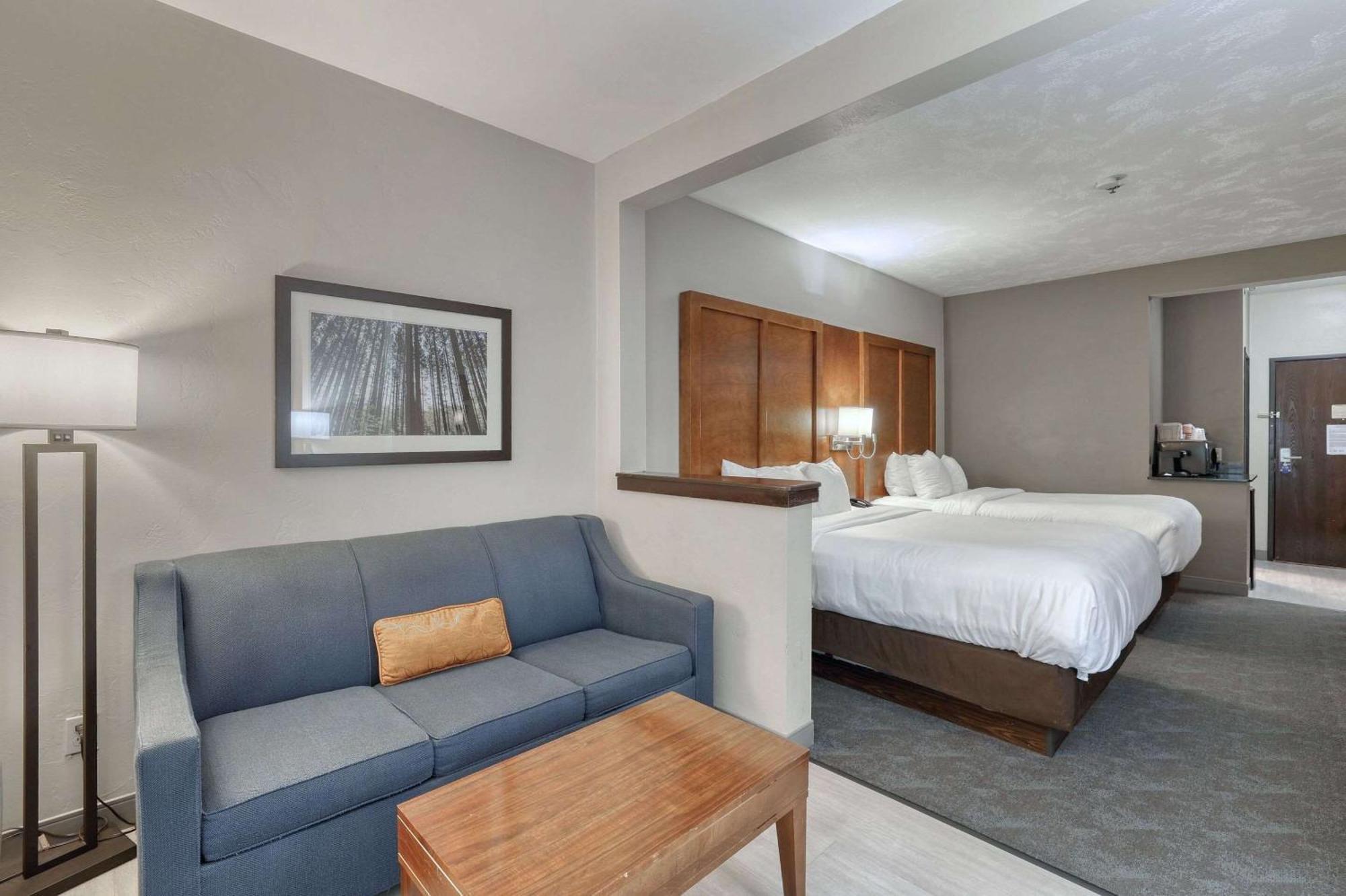 Comfort Suites Appleton Airport Extérieur photo