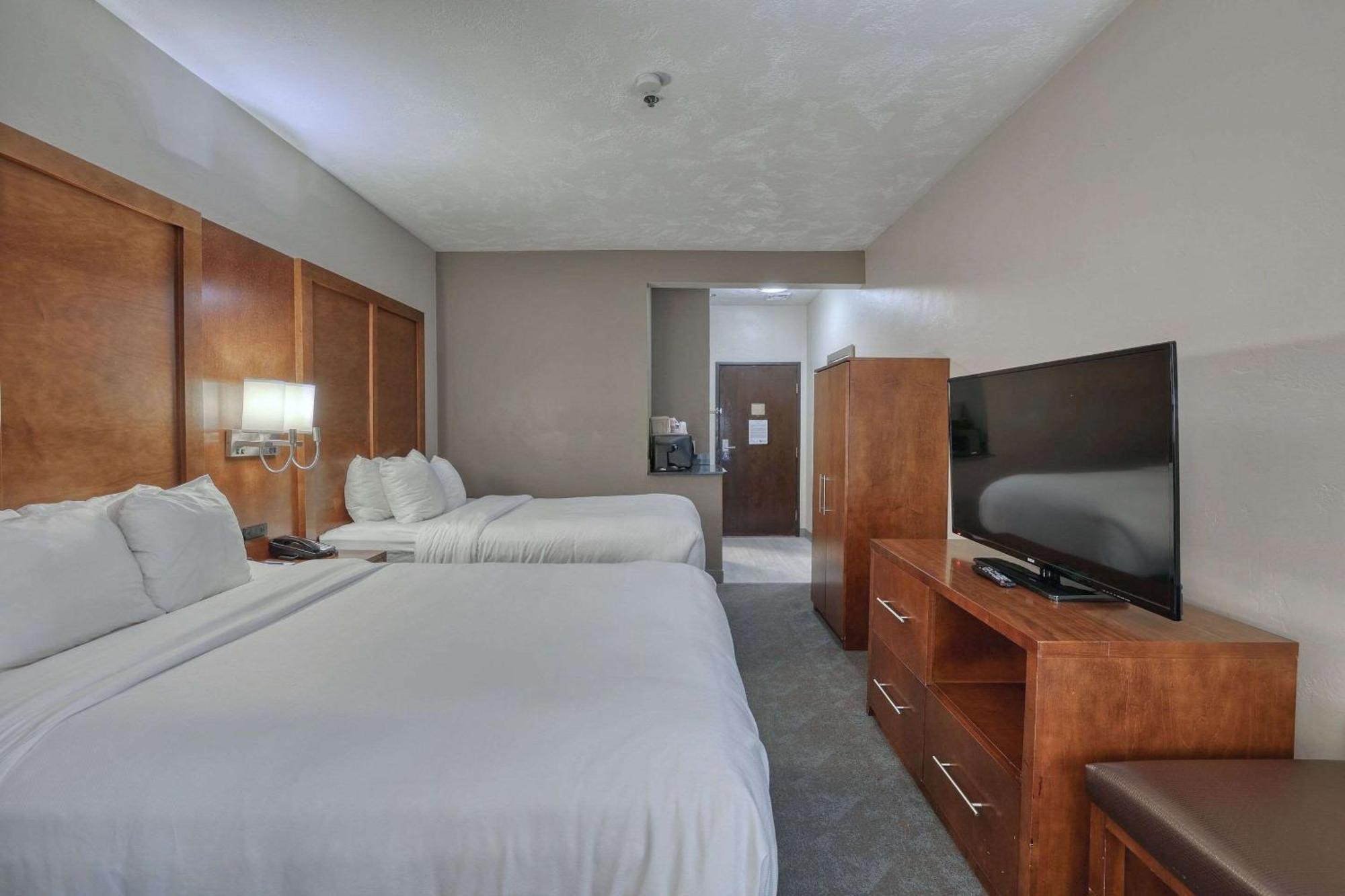 Comfort Suites Appleton Airport Extérieur photo